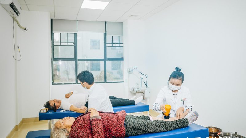智慧养老上门服务：如何构建安全、高效的服务方案