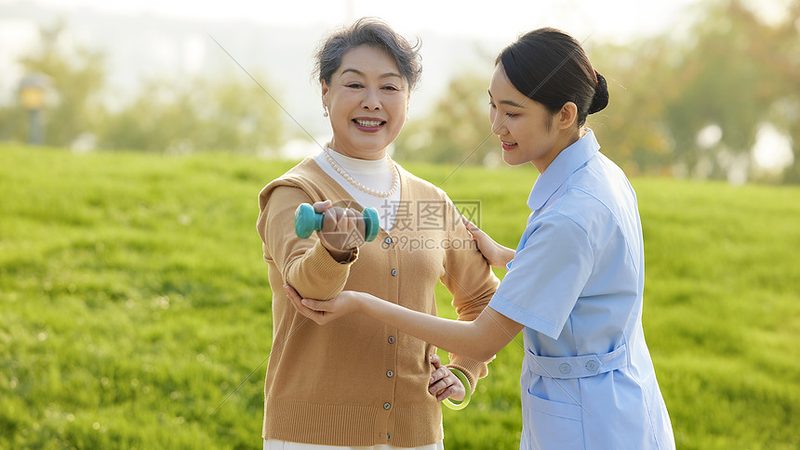 养老院盈利模式解析：成本控制与效益平衡之道