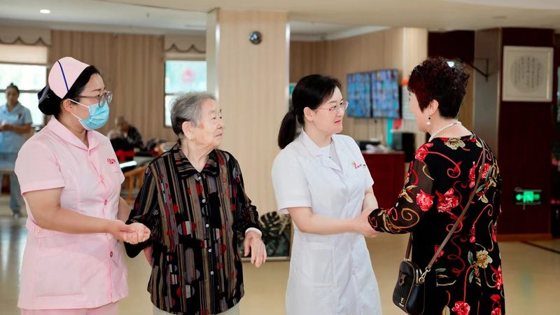 智慧养老，设备先行：揭秘成都智慧养老设备品牌**